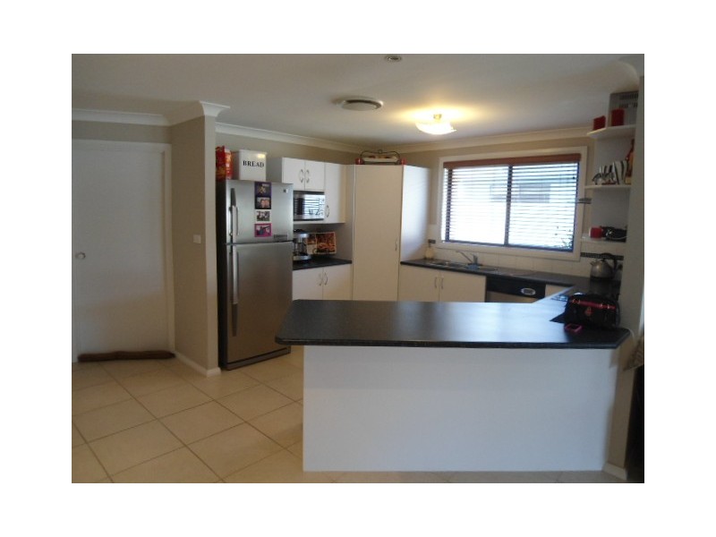 10 Brisbane Street, Abermain NSW 2326