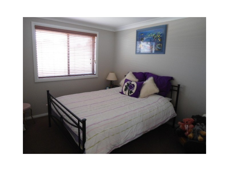 10 Brisbane Street, Abermain NSW 2326
