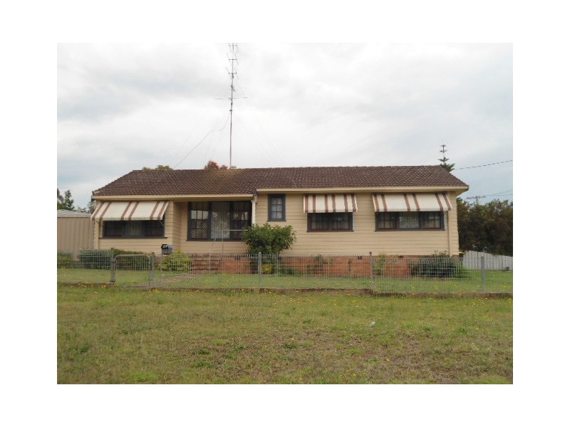 10 Mulbring Street, Aberdare NSW 2325