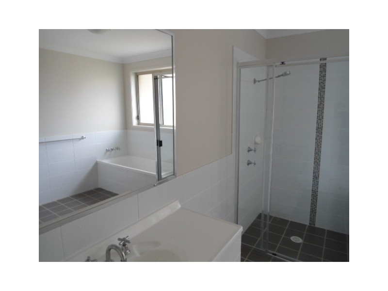 34 Garland Road, Cessnock NSW 2325