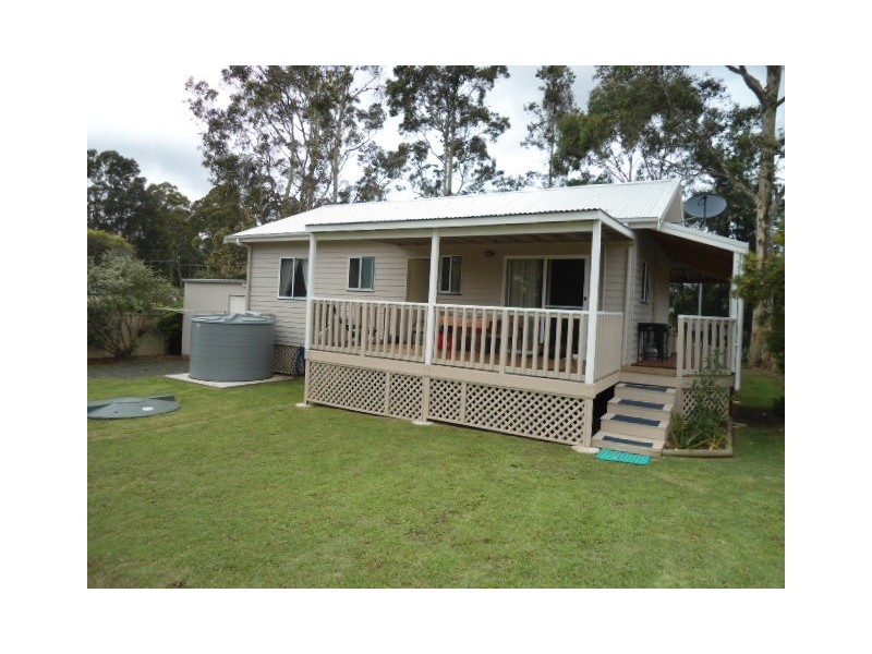 13 Stirling Street, Abernethy NSW 2325