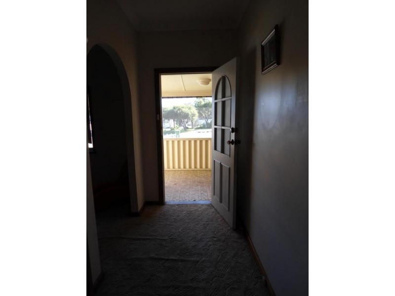 2 Allan Street, Cessnock NSW 2325