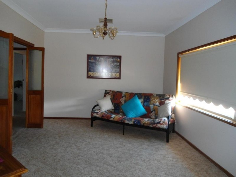 2 Allan Street, Cessnock NSW 2325