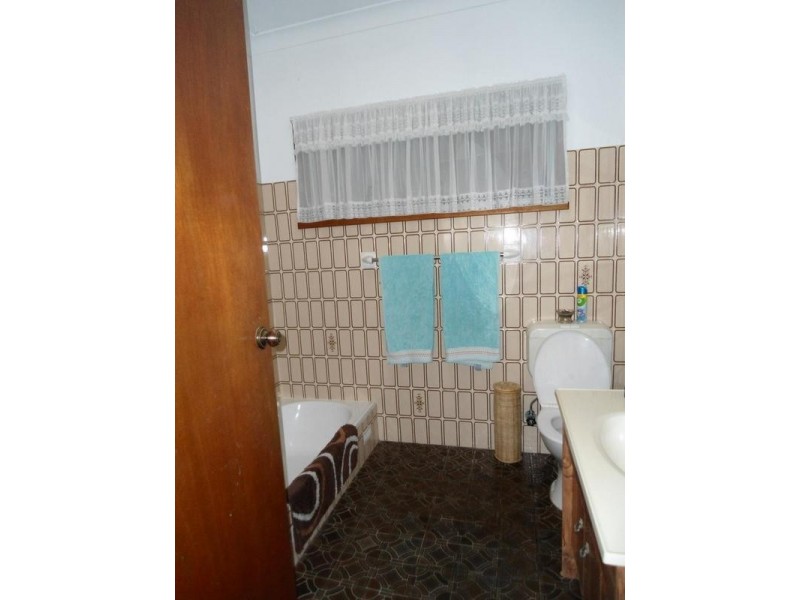 2 Allan Street, Cessnock NSW 2325