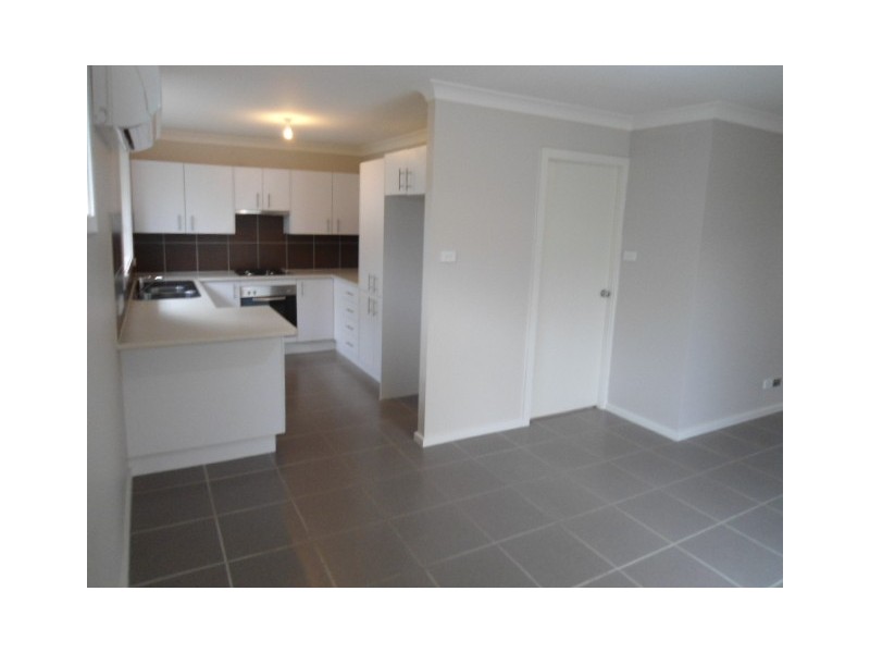 2/78 Cessnock Street, Aberdare NSW 2325