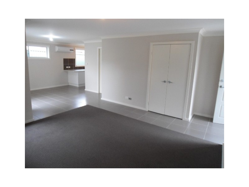 2/78 Cessnock Street, Aberdare NSW 2325