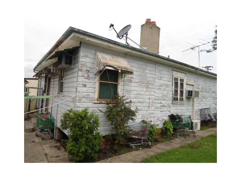 16 McFarlane Street, Cessnock NSW 2325