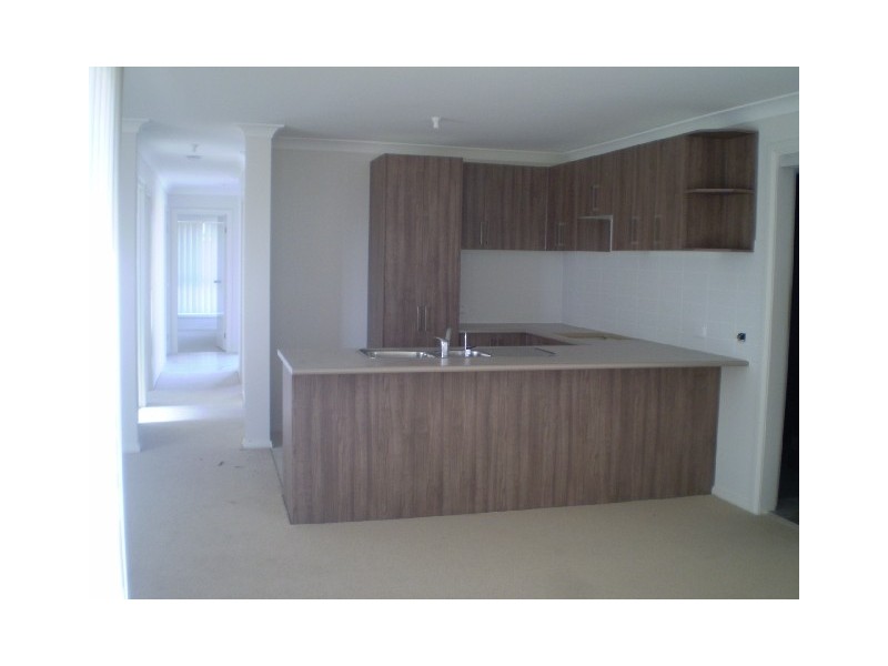 2/28B Garland Road, Cessnock NSW 2325