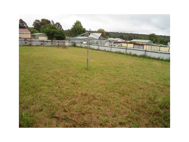 18 Tomalpin Street, Kearsley NSW 2325