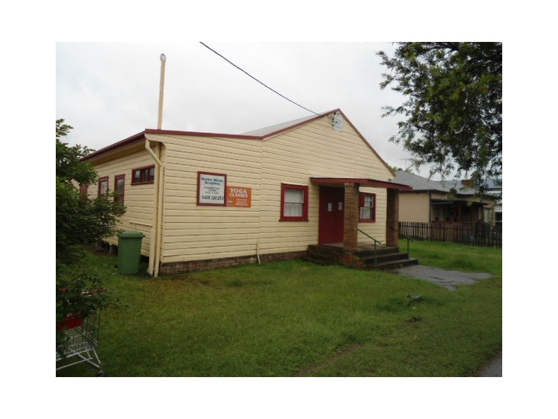 22 North Ave, Cessnock NSW 2325