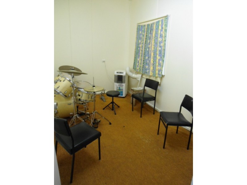 22 North Ave, Cessnock NSW 2325