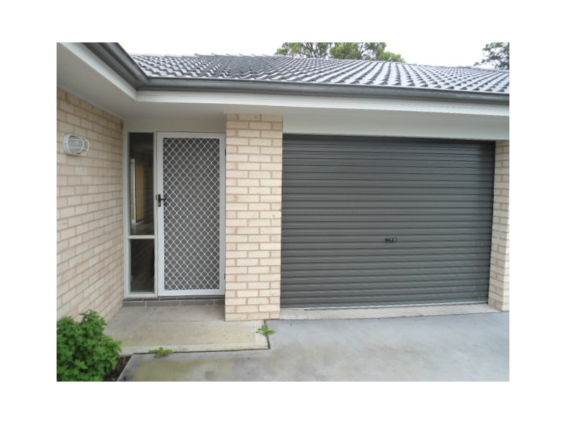 1 & 2/78 Cessnock St, Aberdare NSW 2325