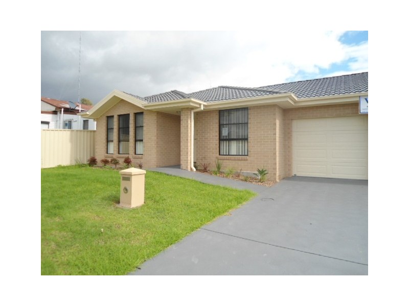 2/27 Penniment Street, Aberdare NSW 2325