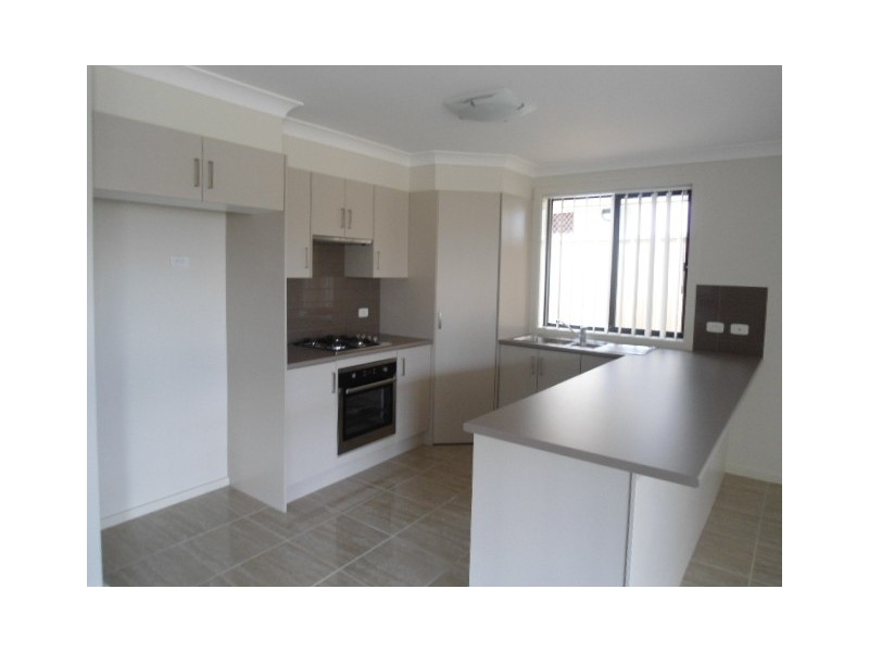 2/27 Penniment Street, Aberdare NSW 2325