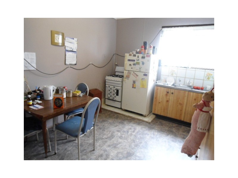 9 Fifth Street, Cessnock NSW 2325