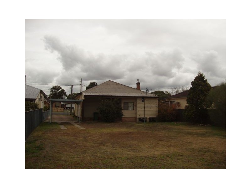 10 Blackwood Ave, Cessnock NSW 2325