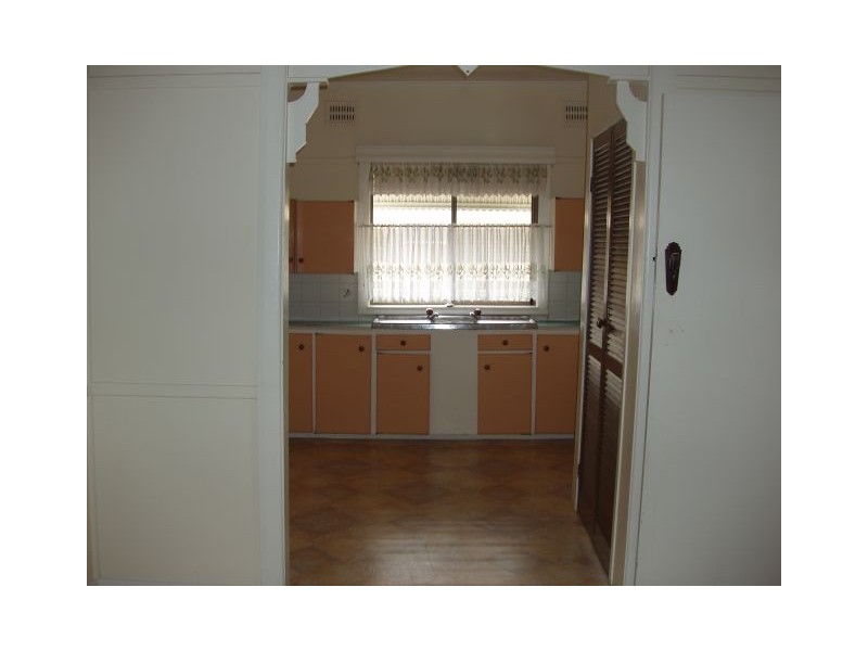 10 Blackwood Ave, Cessnock NSW 2325