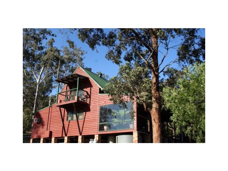 1652 Wollombi Road, Millfield NSW 2325