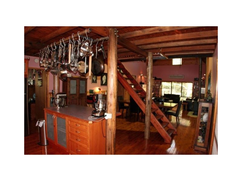 1652 Wollombi Road, Millfield NSW 2325