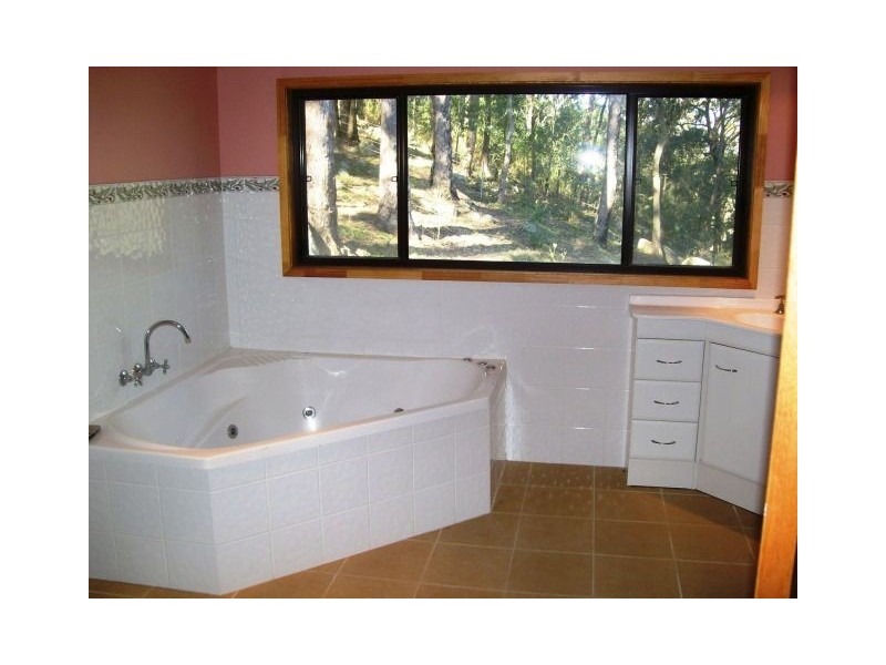 1652 Wollombi Road, Millfield NSW 2325