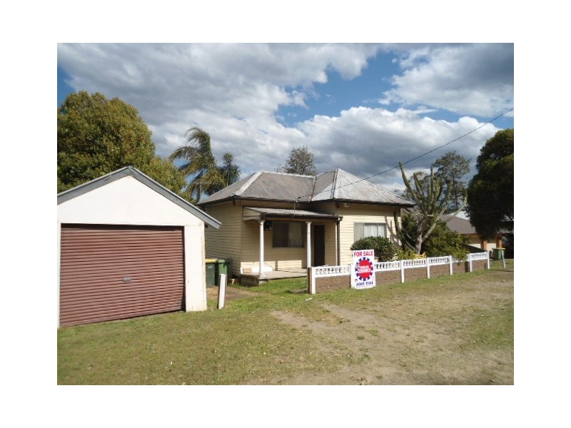 50 Melbourne Street, Abermain NSW 2326