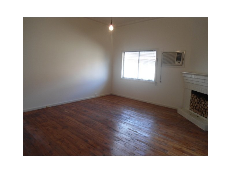 1 Government Rd, Cessnock NSW 2325