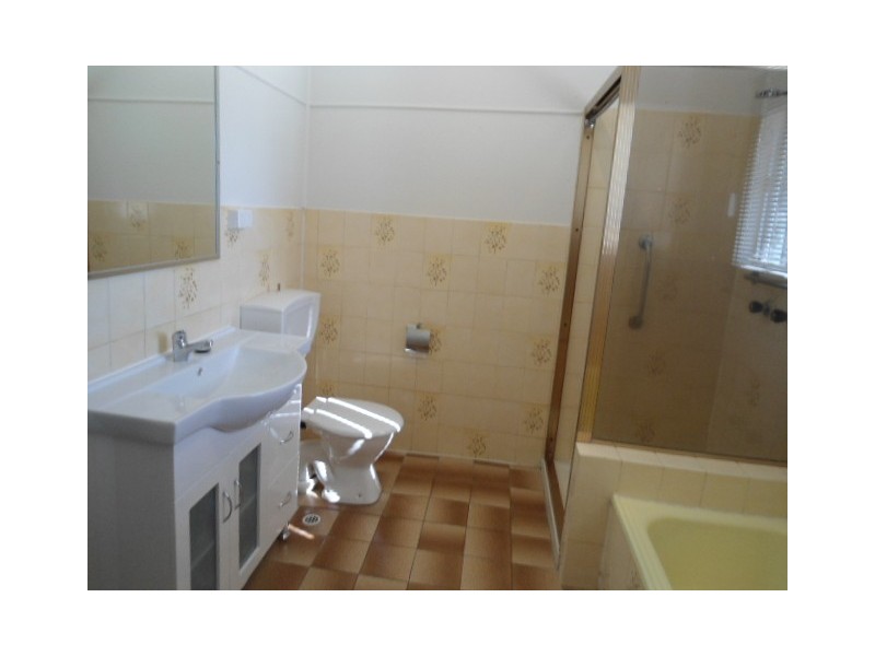 1 Government Rd, Cessnock NSW 2325