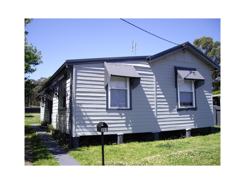 251 Mathieson Street, Bellbird NSW 2325