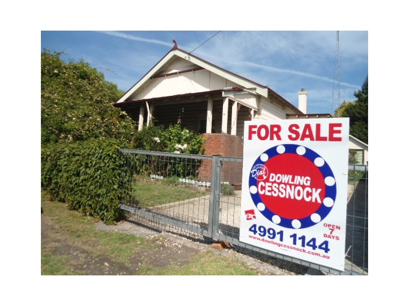 18 Dudley Street, Cessnock NSW 2325