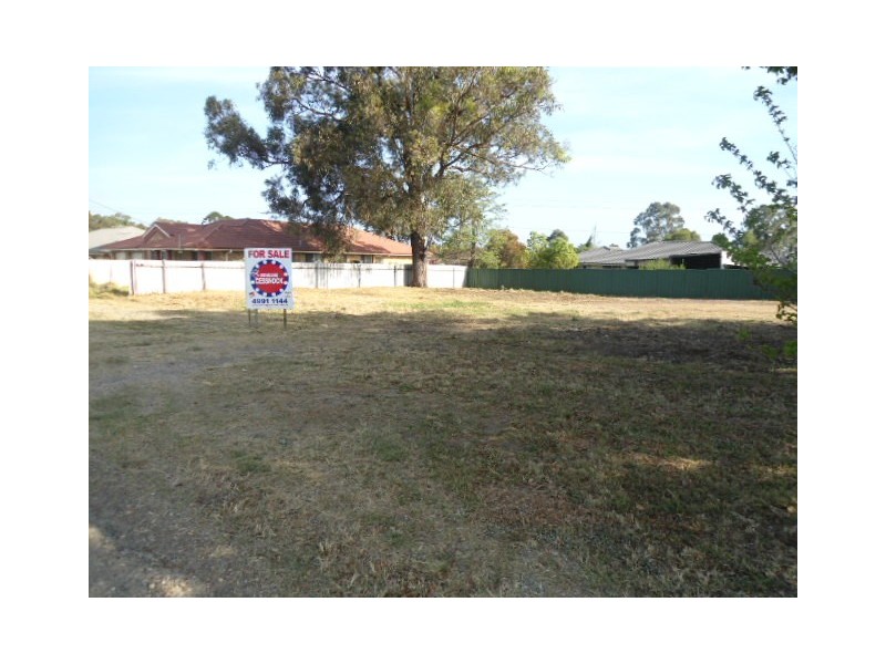 24 Colliery Street, Aberdare NSW 2325