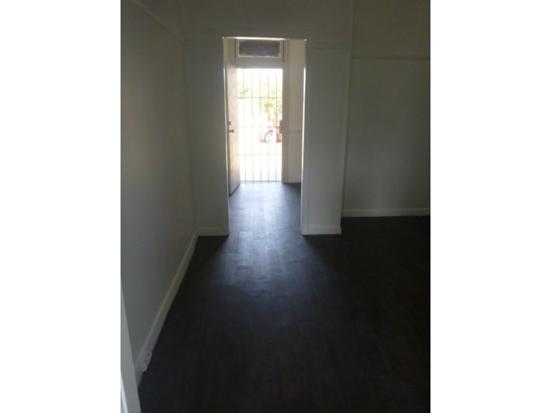 16 McFarlane St, Cessnock NSW 2325