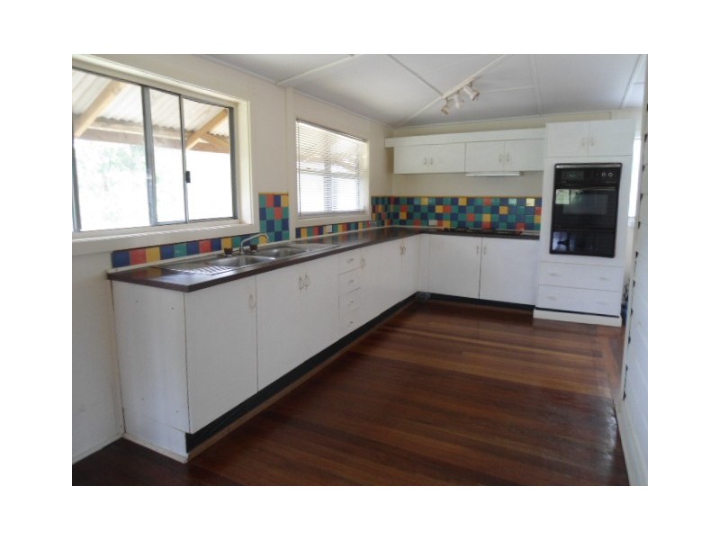 13 Munn Street, Abernethy NSW 2325