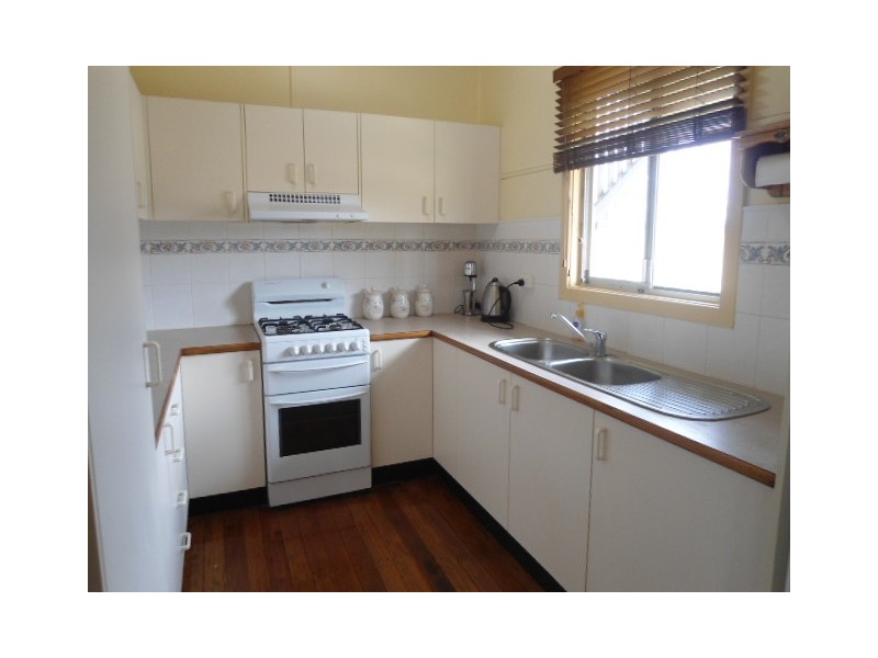 132 Rawson Street, Aberdare NSW 2325