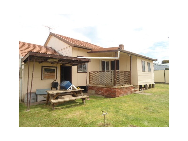 132 Rawson Street, Aberdare NSW 2325