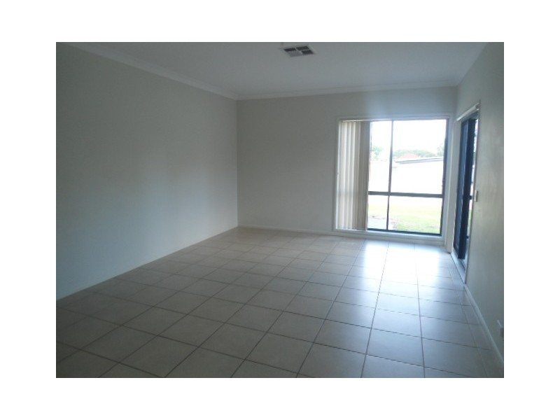 12 Hickey Street, Cessnock NSW 2325