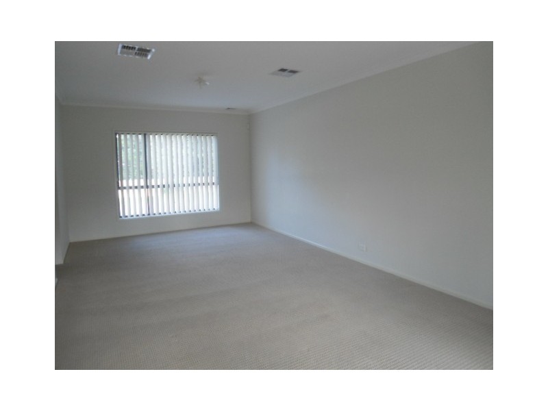 12 Hickey Street, Cessnock NSW 2325