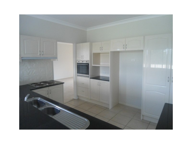 12 Hickey Street, Cessnock NSW 2325