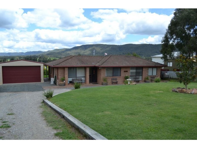 81 Wollombi Road, Millfield NSW 2325