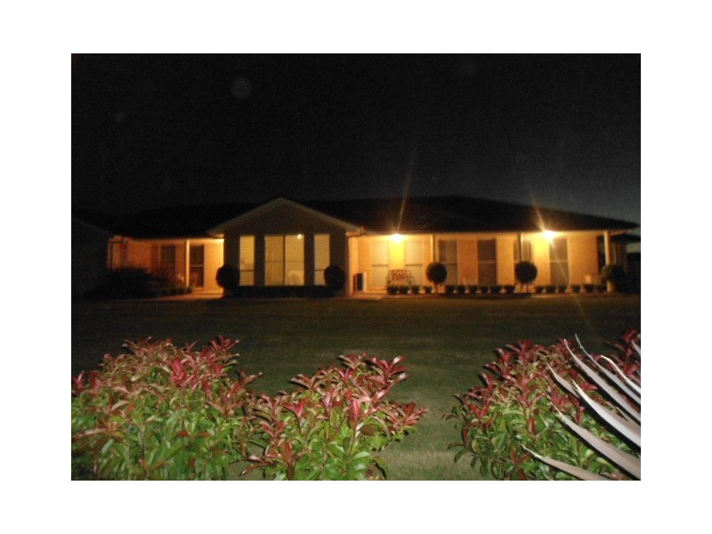 92 Forbes Crescent, Cliftleigh NSW 2321