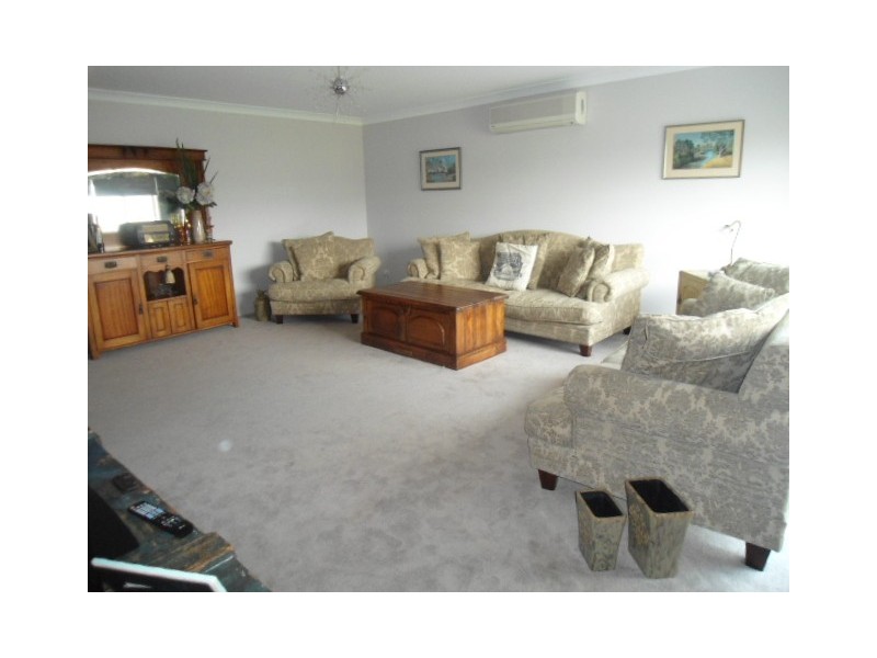 92 Forbes Crescent, Cliftleigh NSW 2321