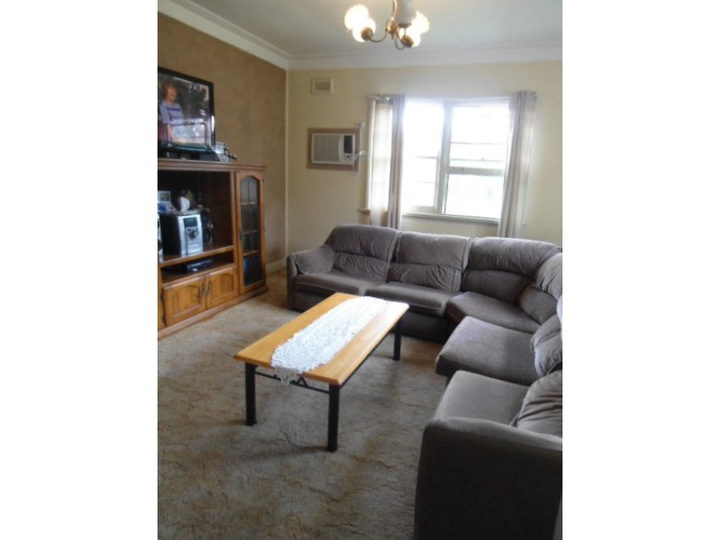 348 Maitland Road, Cessnock NSW 2325