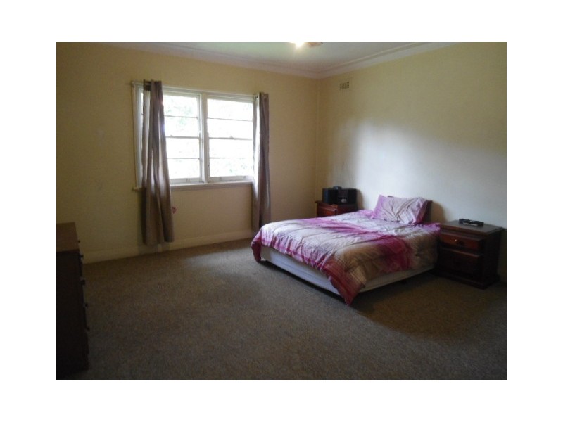 348 Maitland Road, Cessnock NSW 2325