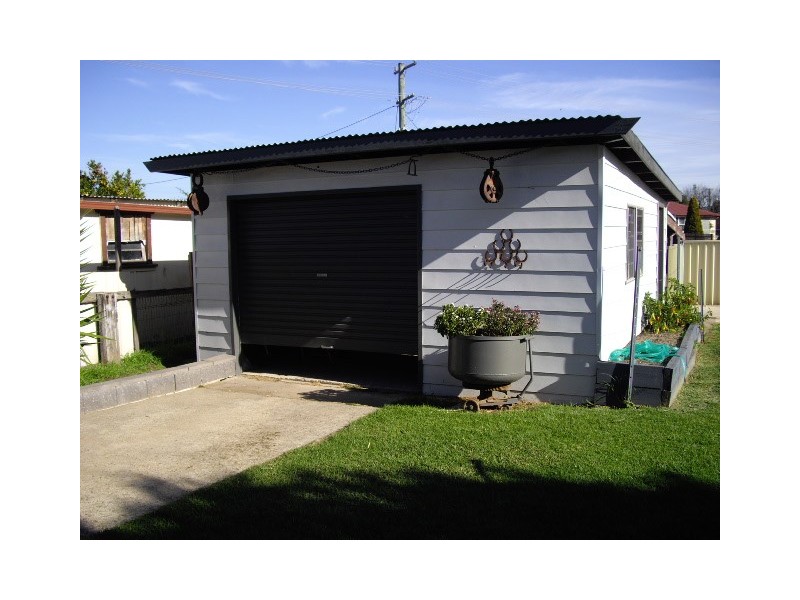 3 Mills Crescent, Cessnock NSW 2325