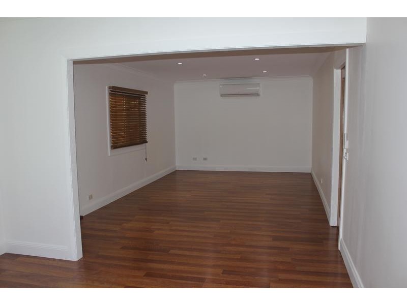 8 Millfield Road, Paxton NSW 2325