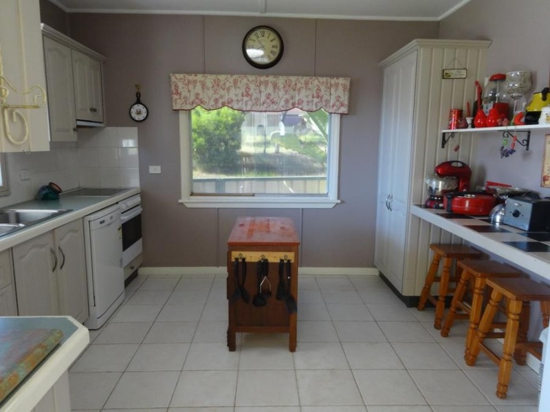 60 Vulture Street, Ellalong NSW 2325