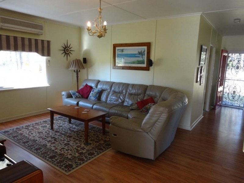 60 Vulture Street, Ellalong NSW 2325