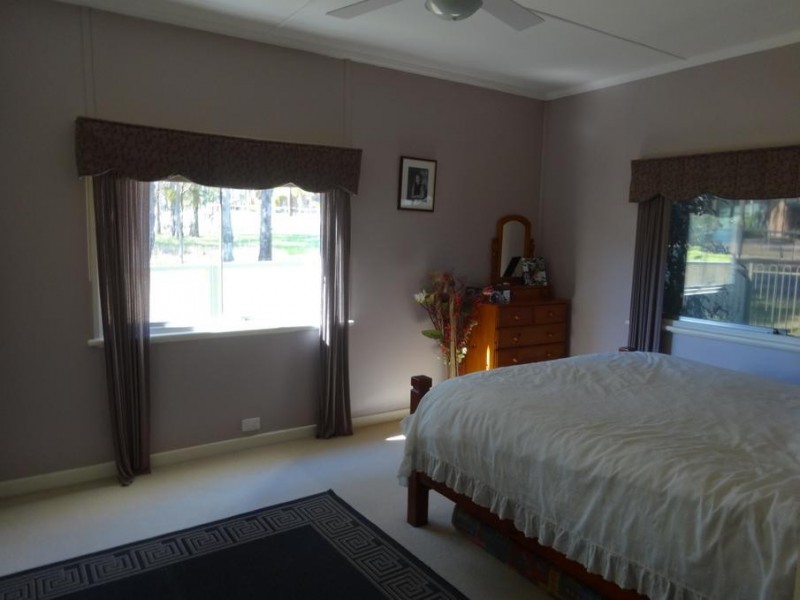 60 Vulture Street, Ellalong NSW 2325