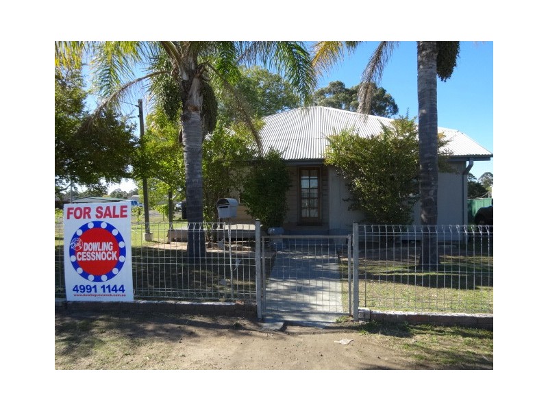 24 Colliery St, Aberdare NSW 2325