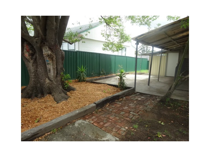 24 Colliery St, Aberdare NSW 2325