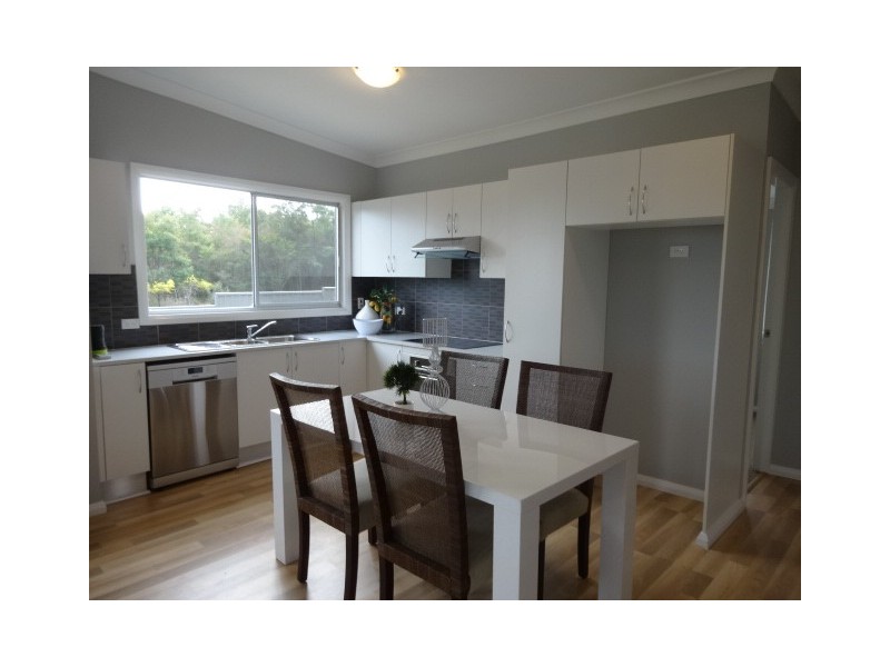 24 Nelson Street, Abermain NSW 2326